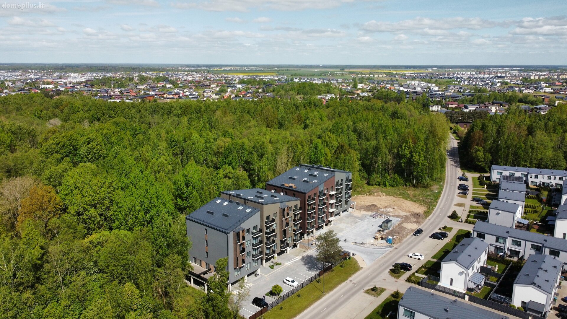 Продается 3 комнатная квартира Kaune, Romainiuose, Girios g.