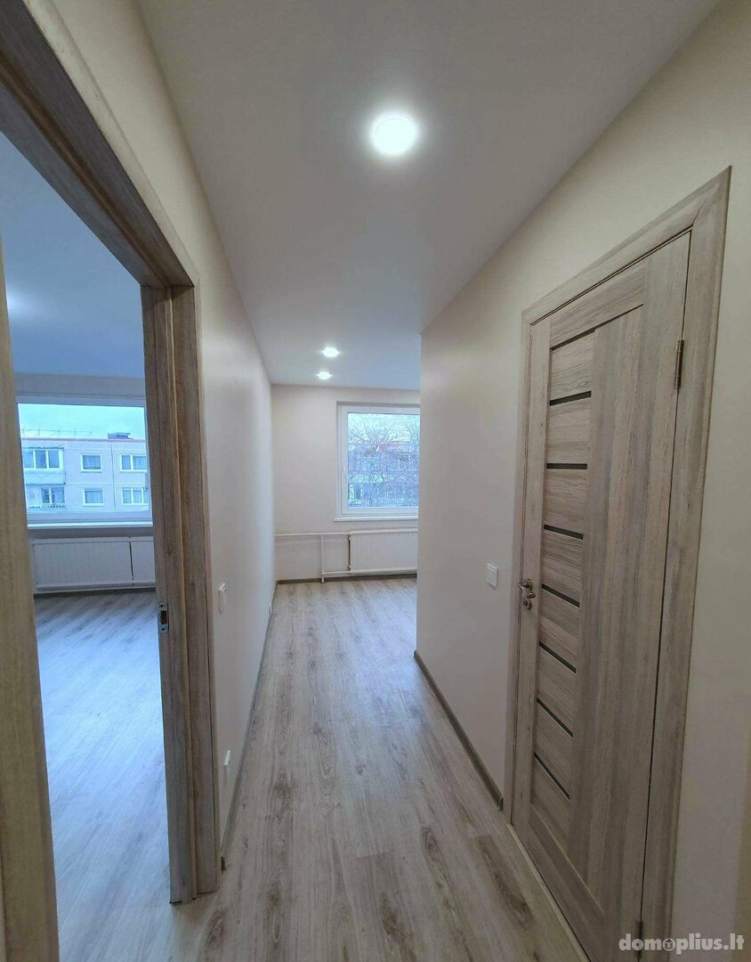 Parduodamas 2 kambarių butas Klaipėdoje, Gedminuose, Statybininkų pr.