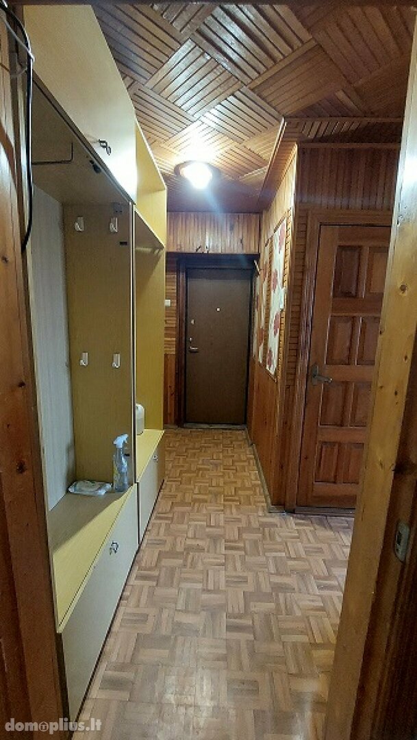 Parduodamas 3 kambarių butas Klaipėdoje, Naujakiemyje, Statybininkų pr.