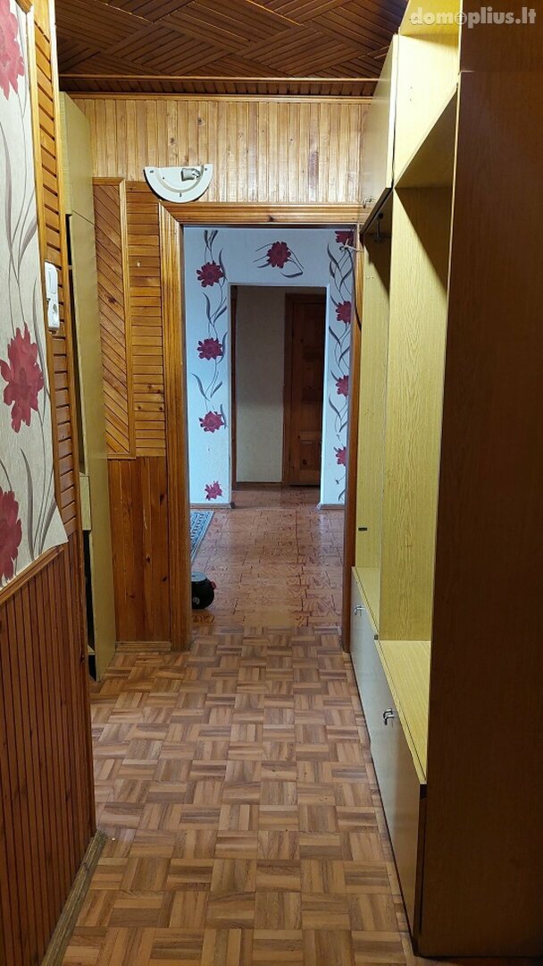 Parduodamas 3 kambarių butas Klaipėdoje, Naujakiemyje, Statybininkų pr.