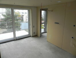 3 room apartment Kaune, Žaliakalnyje, Savanorių pr.