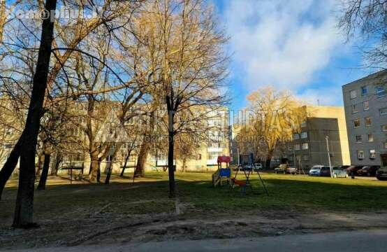 Parduodamas 2 kambarių butas Klaipėdoje, Žvejybos uostas, Minijos g.
