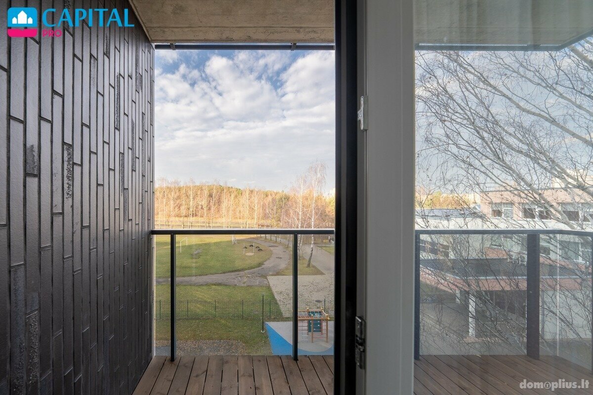 3 rooms apartment for sell Vilniuje, Šeškinėje, Laisvės pr.