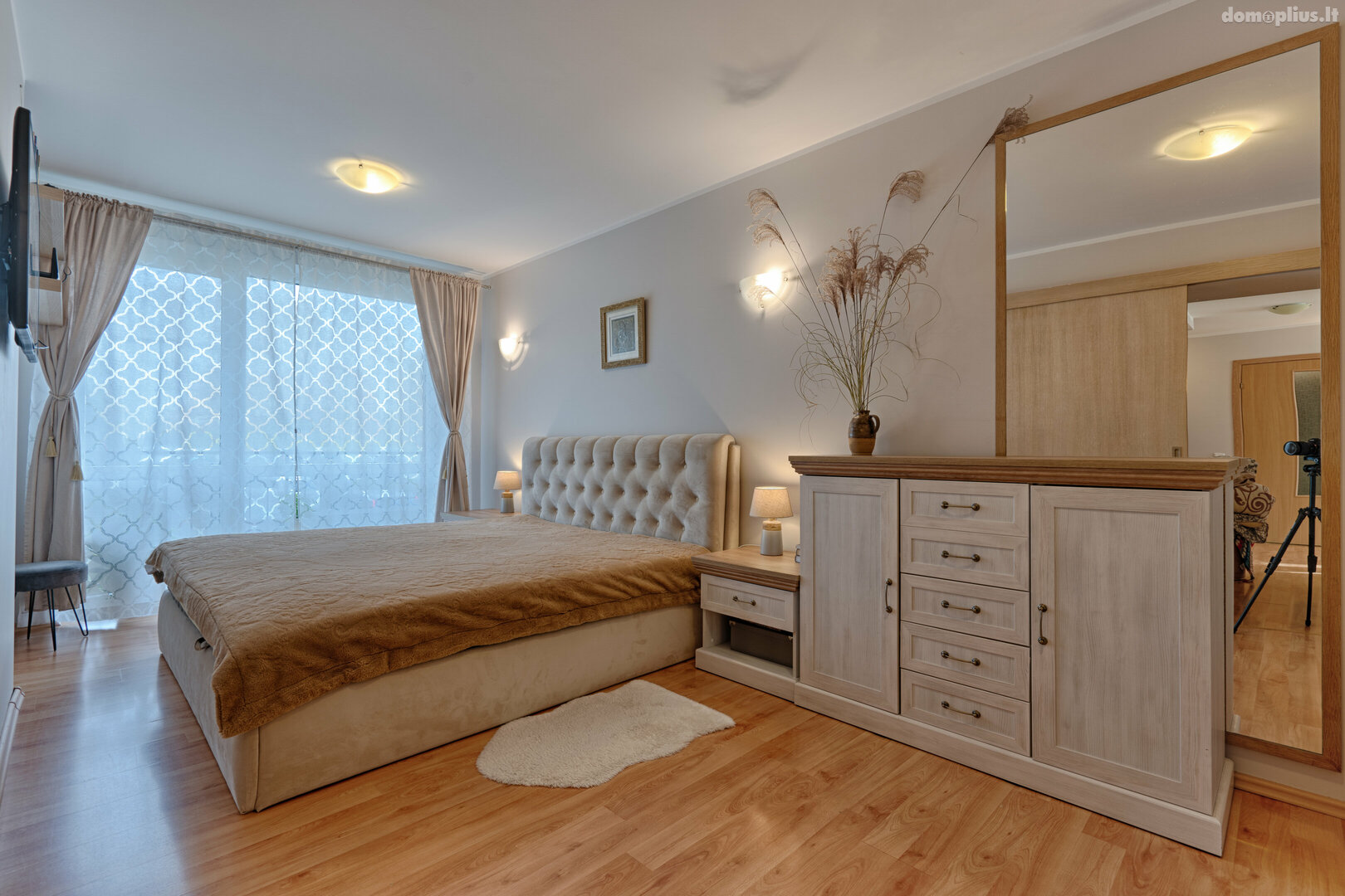 3 rooms apartment for sell Vilniuje, Pilaitėje, Padekaniškių g.