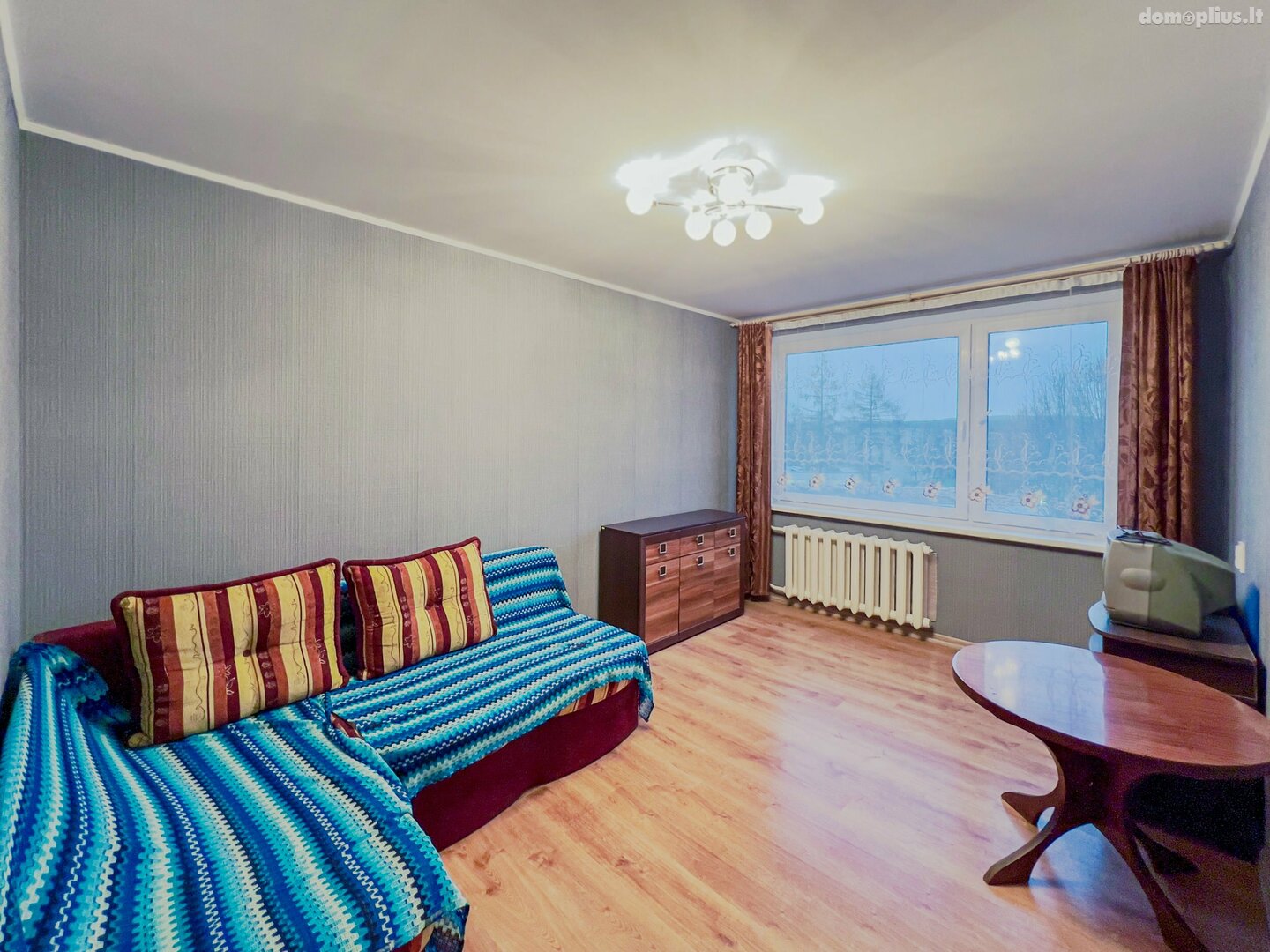 Продается 4 комнатная квартира Vilniuje, Grigiškėse, Šviesos g.
