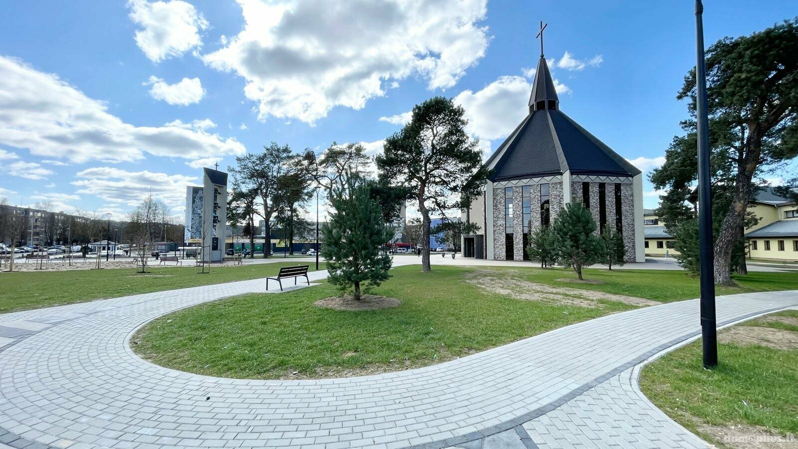 Продается 4 комнатная квартира Vilniuje, Grigiškėse, Šviesos g.