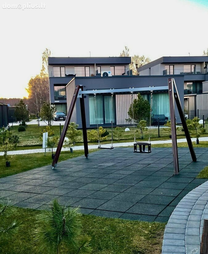 Parduodamas 2 kambarių butas Kunigiškėse, Vaivorykštės g.