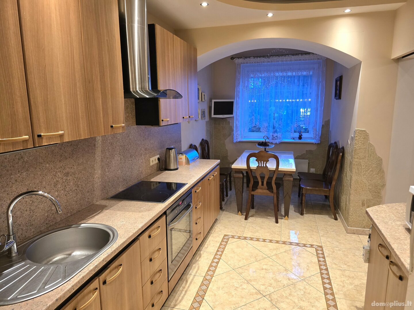 Parduodamas 3 kambarių butas Vilniuje, Pašilaičiuose, Laisvės pr.