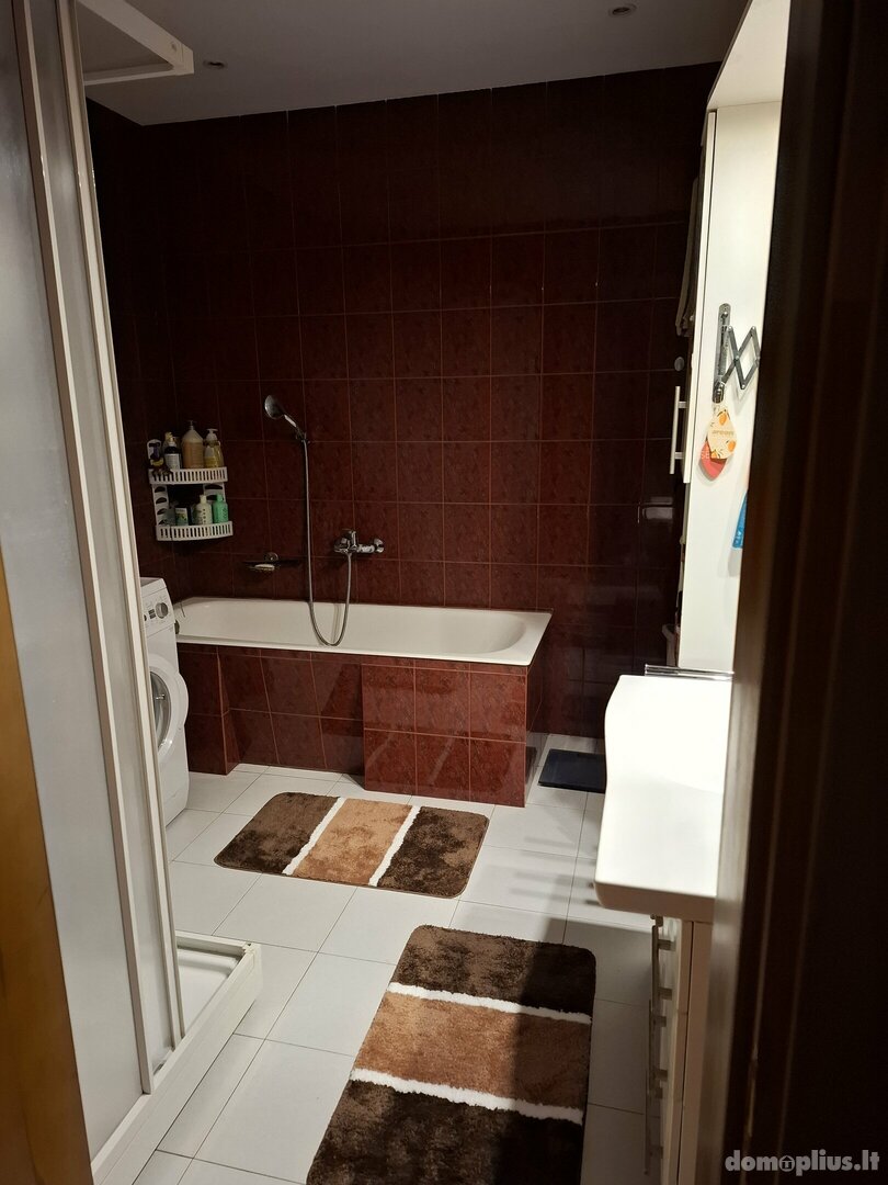 Parduodamas 3 kambarių butas Vilniuje, Pašilaičiuose, Laisvės pr.