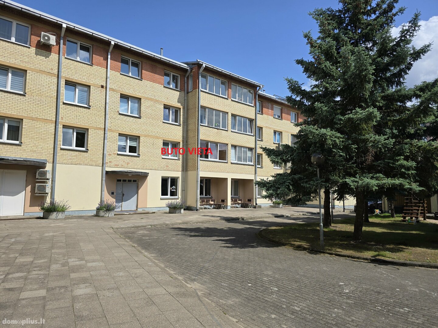 Parduodamas 3 kambarių butas Vilniuje, Pašilaičiuose, Laisvės pr.