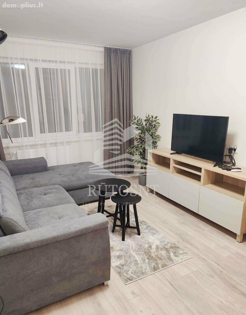 Parduodamas 2 kambarių butas Kretingos rajono sav., Kretingoje, Topolių aklg.
