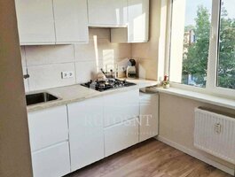 Parduodamas 2 kambarių butas Kretingos rajono sav., Kretingoje, Topolių aklg.