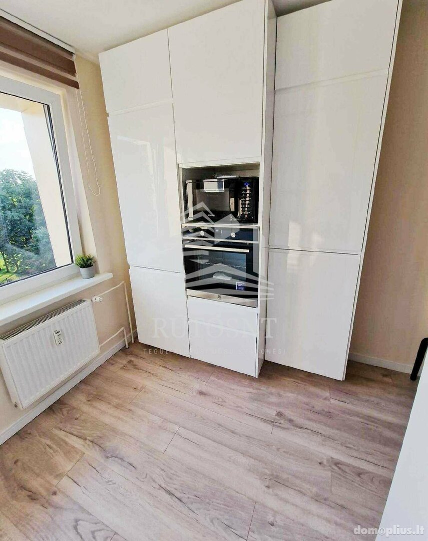 Parduodamas 2 kambarių butas Kretingos rajono sav., Kretingoje, Topolių aklg.