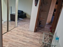 3 kambarių butas Šiauliuose, Dainiuose, Lyros g.