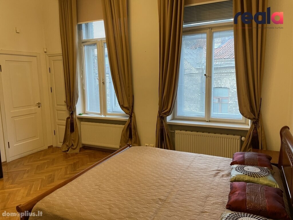 Сдаю 5 комнатную квартиру Vilniuje, Senamiestyje, Šv. Mykolo g.