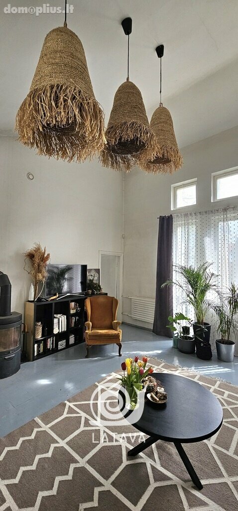Parduodamas 2 kambarių butas Kaune, Senamiestyje, Vilniaus g.
