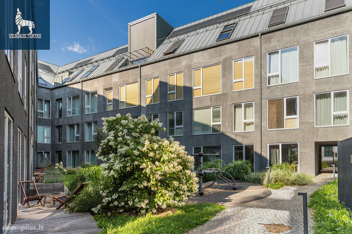 Продается 2 комнатная квартира Vilniuje, Senamiestyje, Šv. Dvasios g.