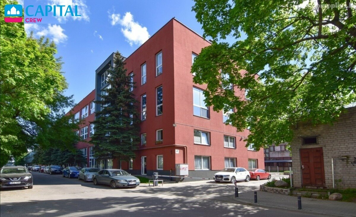Parduodamas 4 kambarių butas Vilniuje, Žirmūnuose, Kareivių g.