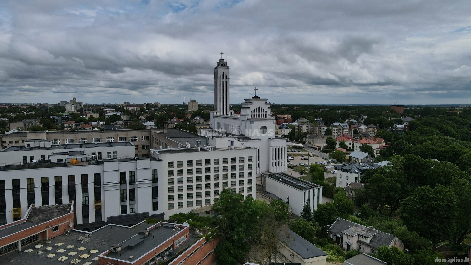 Parduodamas 2 kambarių butas Kaune, Žaliakalnyje