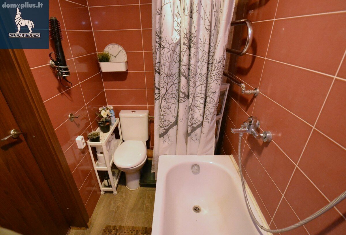 Продается 3 комнатная квартира Vilniuje, Naujininkuose, Naujininkų g.