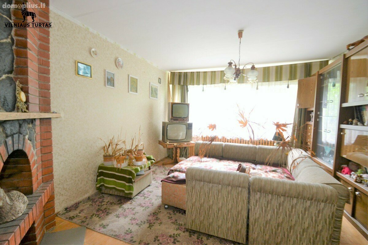 Parduodamas 4 kambarių butas Molėtų rajono sav., Arnionys I