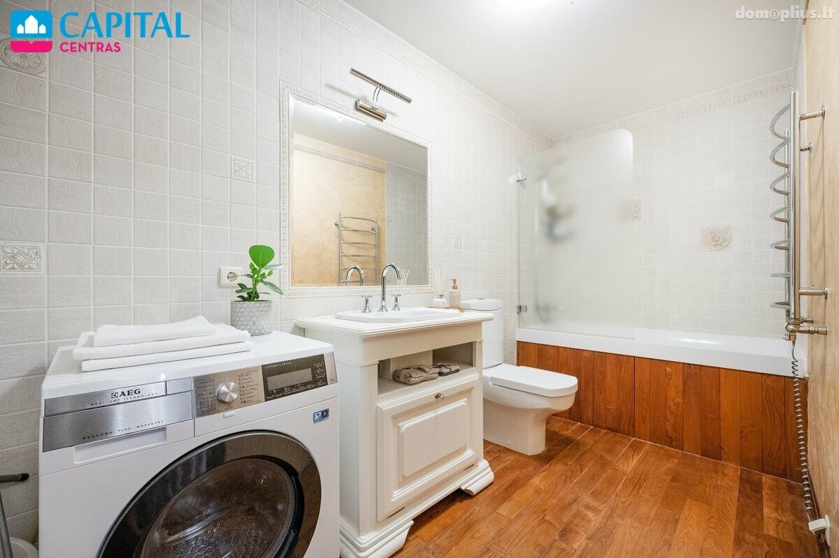 Продается 4 комнатная квартира Vilniuje, Senamiestyje, Aušros Vartų g.