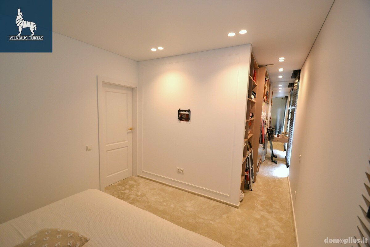 Продается 2 комнатная квартира Vilniuje, Visoriuose, Visorių g.