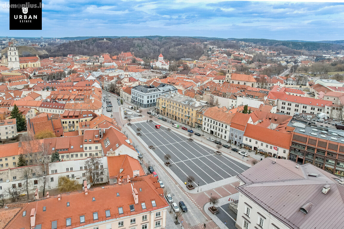 3 kambarių buto nuoma Vilniuje, Senamiestyje, Didžioji g.