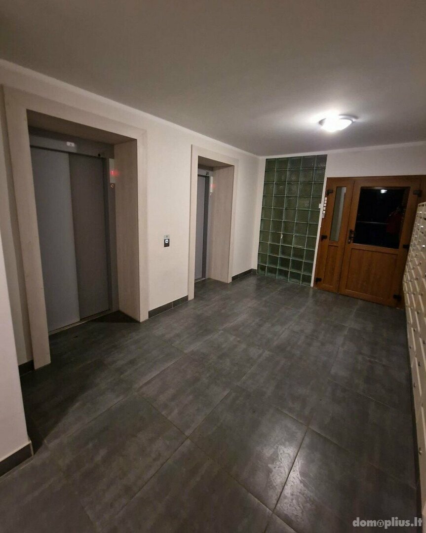 Parduodamas 3 kambarių butas Klaipėdoje, Miško, Liepojos g.