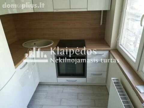 Parduodamas 2 kambarių butas Klaipėdoje, Šiauliuose, Šiaulių g.