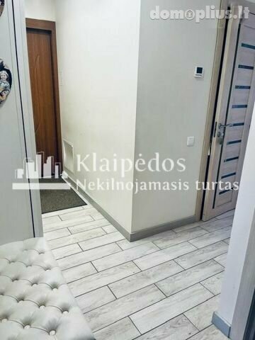 Parduodamas 2 kambarių butas Klaipėdoje, Šiauliuose, Šiaulių g.