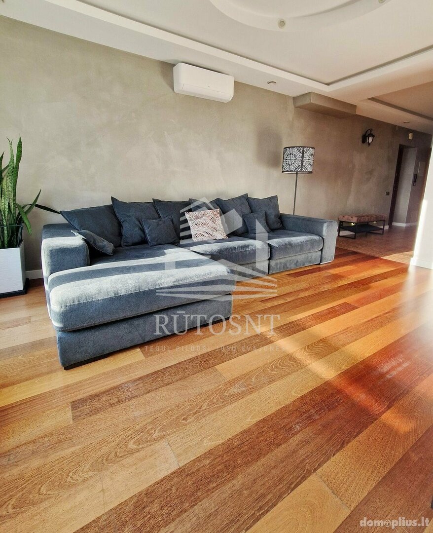 3 rooms apartment for sell Klaipėdoje, Mažojo kaimelio, Dragūnų g.