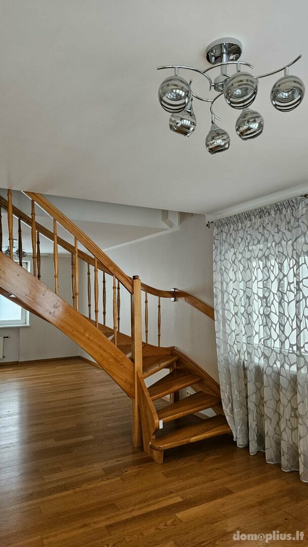 5 rooms apartment for sell Alytuje, Putinuose, Saulėnų g.