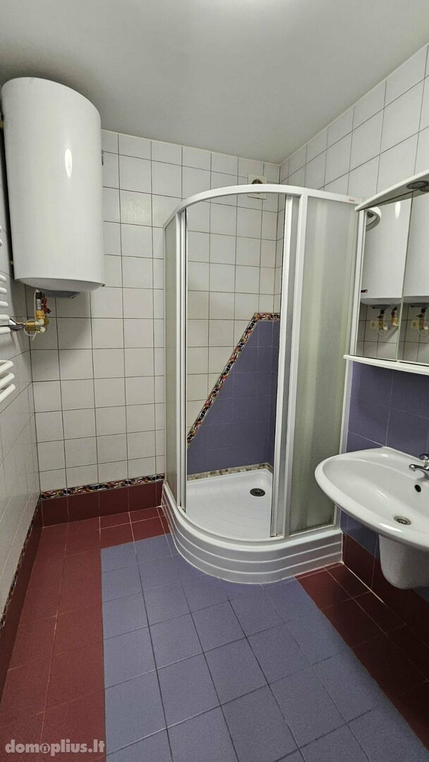 5 rooms apartment for sell Alytuje, Putinuose, Saulėnų g.