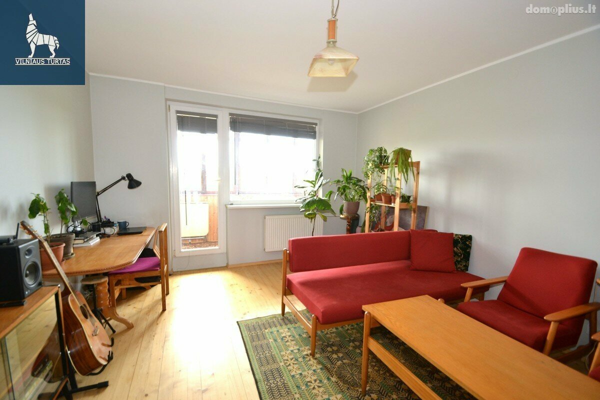 Продается 2 комнатная квартира Vilniuje, Liepkalnyje, Liepkalnio g.