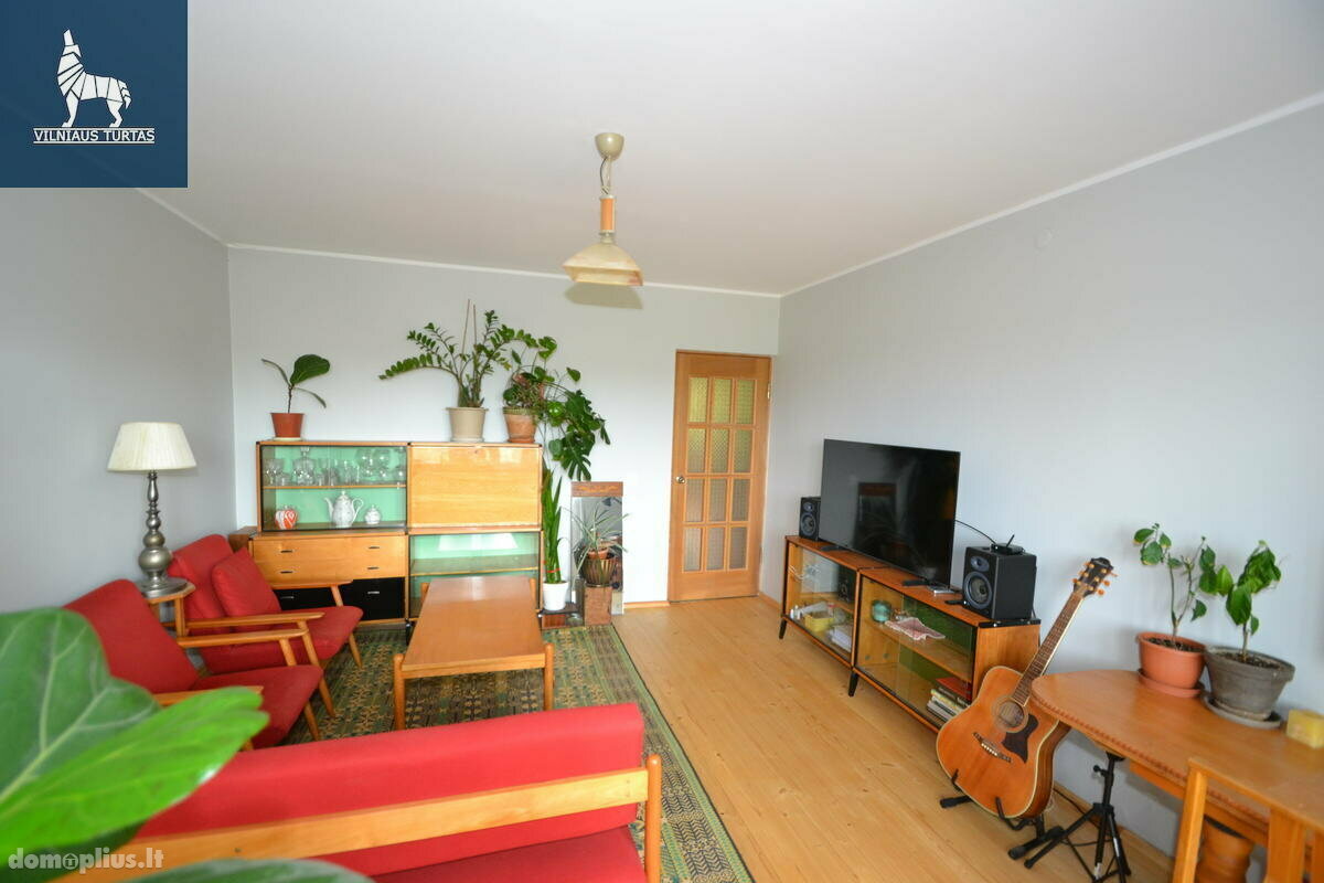 Продается 2 комнатная квартира Vilniuje, Liepkalnyje, Liepkalnio g.