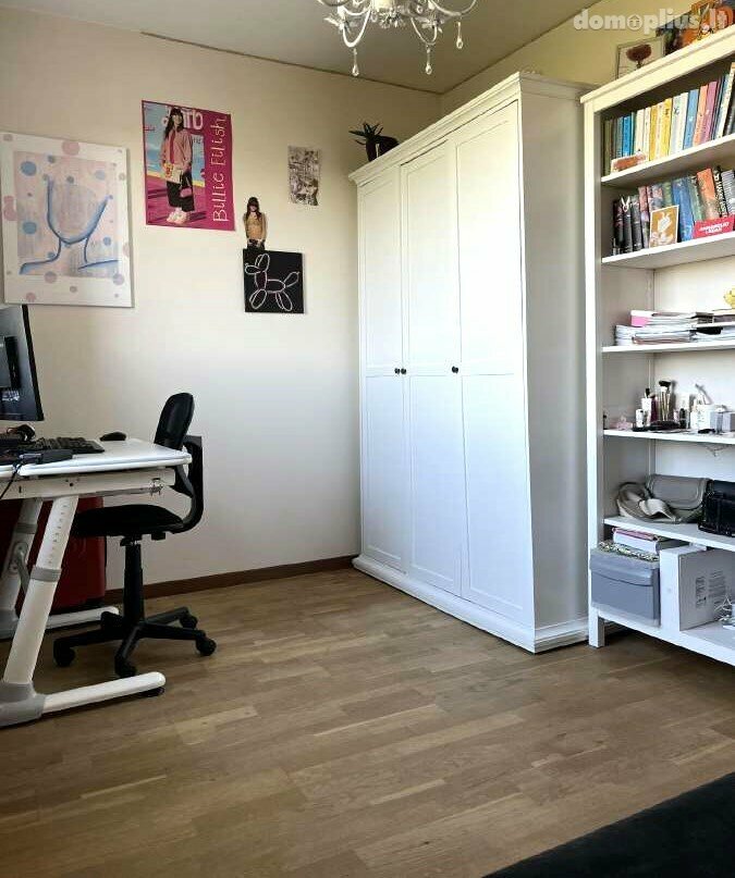 3 rooms apartment for sell Klaipėdoje, Miško, Liepojos g.