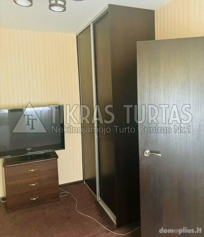 Parduodamas 4 kambarių butas Klaipėdoje, Bandužiuose, Mogiliovo g.