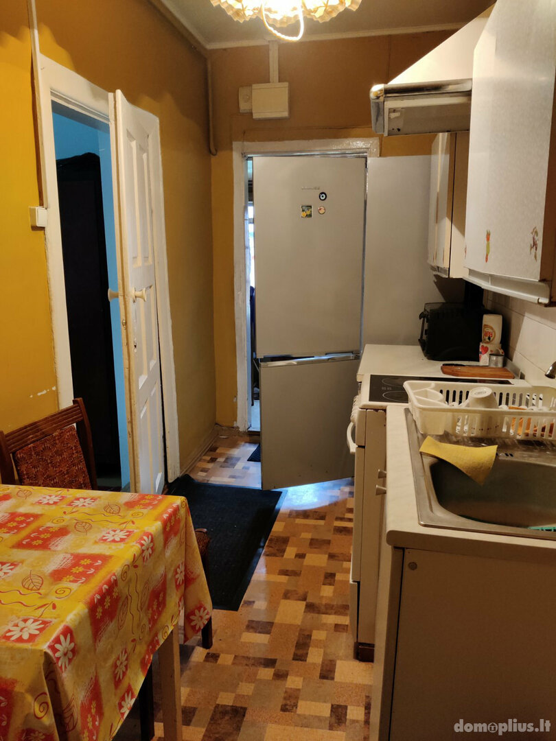 2 kambarių buto nuoma Kaune, Petrašiūnuose, R. Kalantos g.