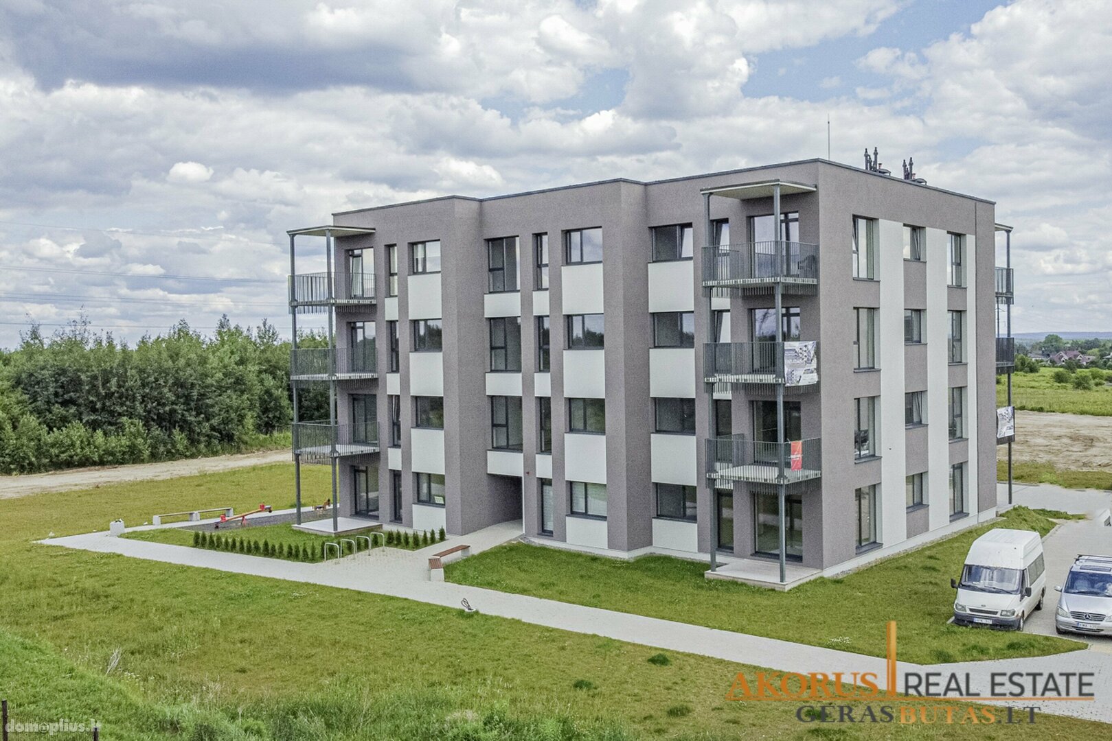 Parduodamas 2 kambarių butas Vilniuje, Antakalnyje, Duburio g.