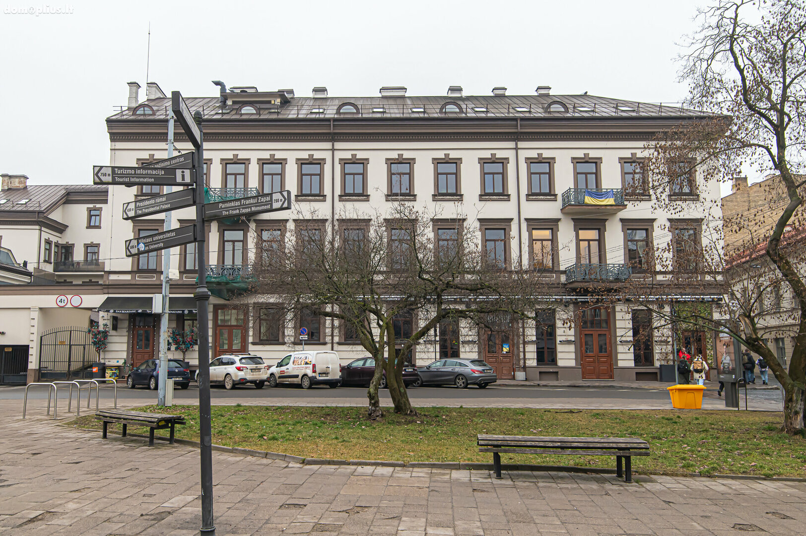Parduodamas 3 kambarių butas Vilniuje, Senamiestyje, Vilniaus g.