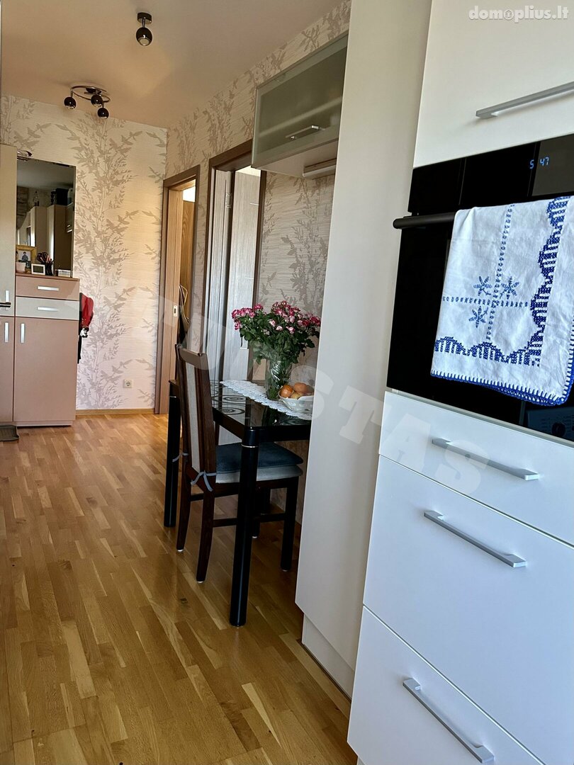 Parduodamas 2 kambarių butas Klaipėdoje, Debrecene, Debreceno g.