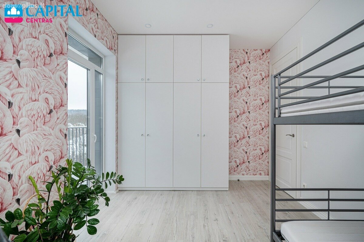 Продается 3 комнатная квартира Vilniuje, Lazdynėliuose, Žaibo g.