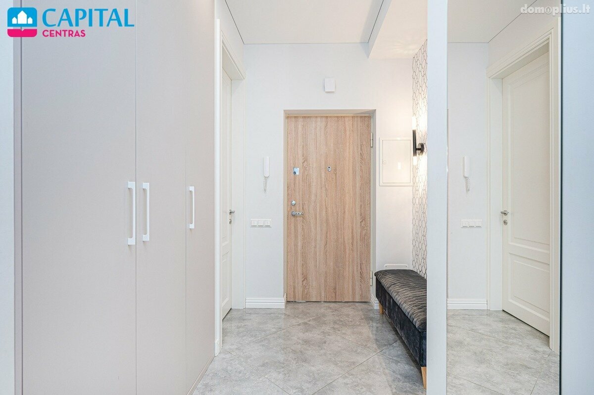 Продается 3 комнатная квартира Vilniuje, Lazdynėliuose, Žaibo g.