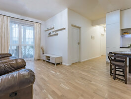 Продается 4 комнатная квартира Vilniuje, Tarandėje, Tarandės g.