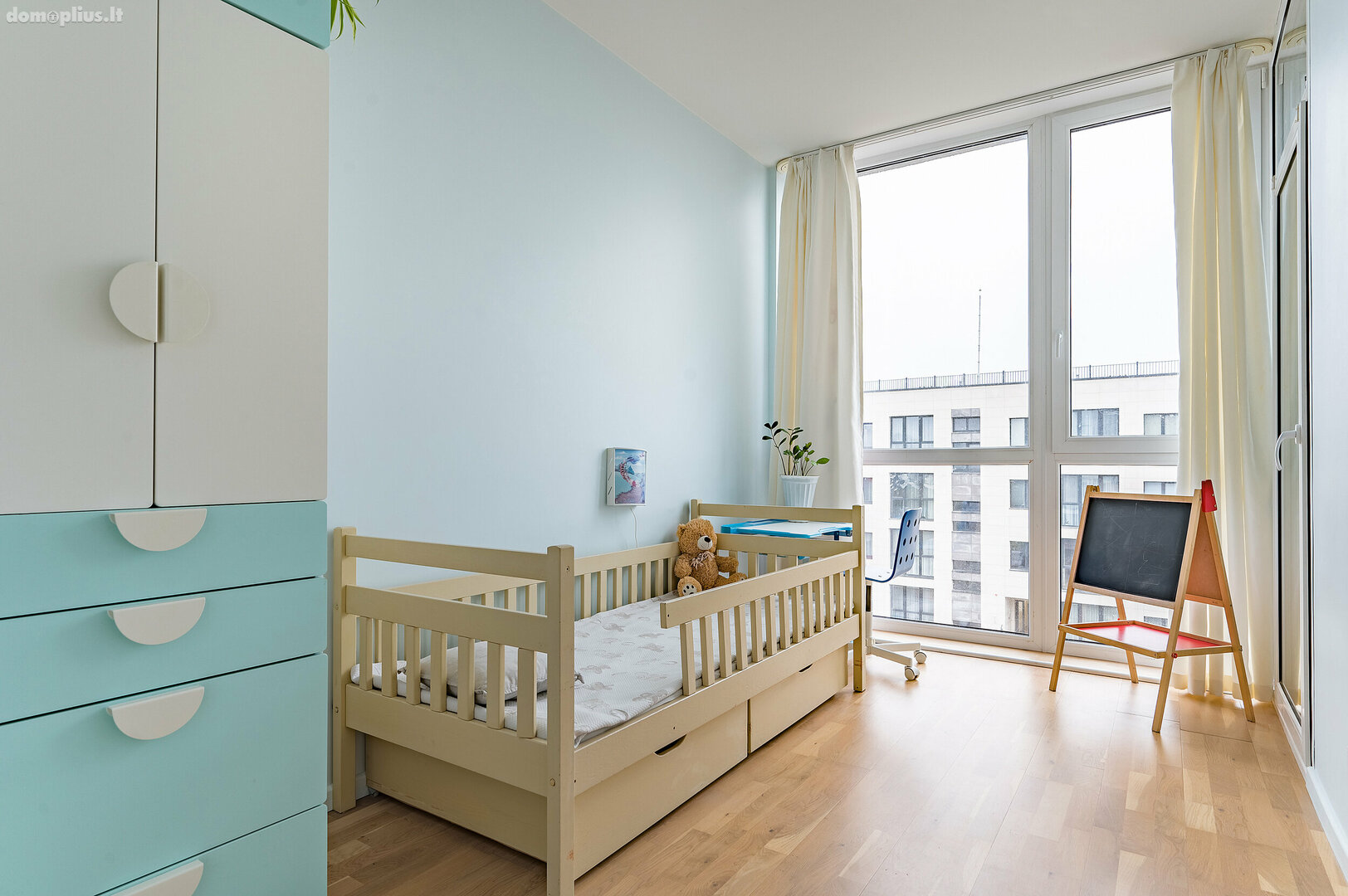 Продается 4 комнатная квартира Vilniuje, Tarandėje, Tarandės g.