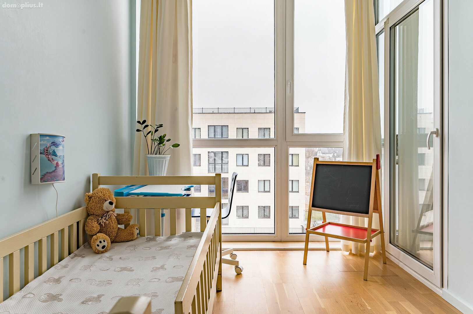 Продается 4 комнатная квартира Vilniuje, Tarandėje, Tarandės g.