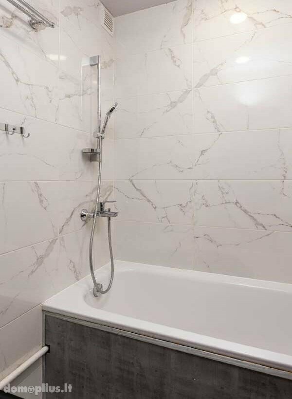 Продается 3 комнатная квартира Klaipėdoje, Varpuose, Varpų g.
