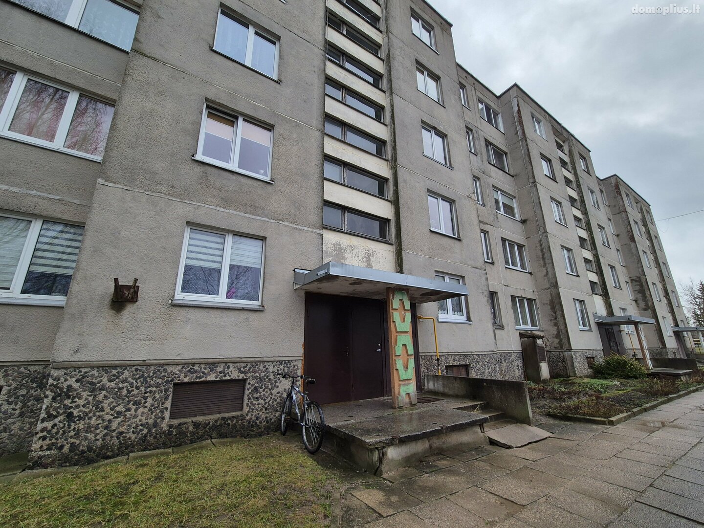 Parduodamas 3 kambarių butas Akmenės rajono sav., Naujoji Akmenė, Ramučių g.
