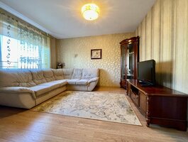 Parduodamas 3 kambarių butas Klaipėdoje, Laukininkuose, Laukininkų g.